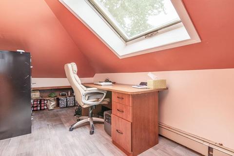 12 Beacon St, Dedham, MA 02026 photo 17