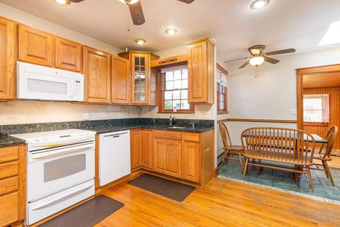 12 Beacon St, Dedham, MA 02026 photo 8