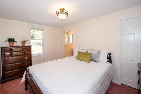 237 Forest St, Dunstable, MA 01827 photo 24