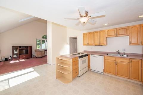 237 Forest St, Dunstable, MA 01827 photo 21