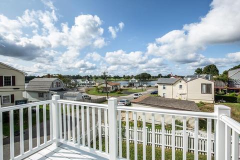 11 Marsh Ave, Beverly, MA 01915 photo 6