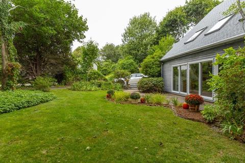 27 Souther Rd, Gloucester, MA 01930 photo 2
