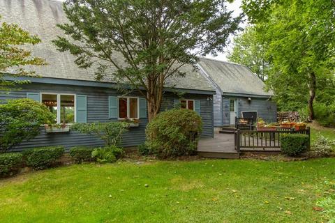 27 Souther Rd, Gloucester, MA 01930 photo 3