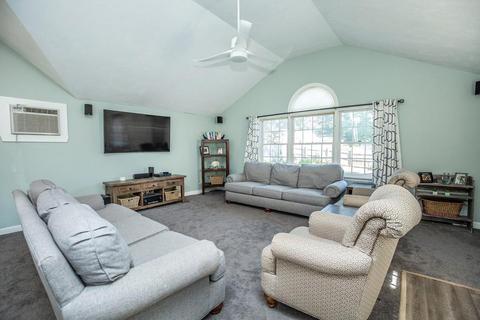 14 Olean Rd, Burlington, MA 01803 photo 11