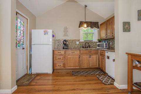 44 Bailey Ave, Saugus, MA 01906 photo 6