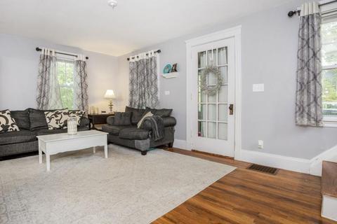 44 Bailey Ave, Saugus, MA 01906 photo 11