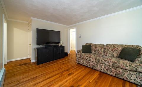 21 Copeland St, Springfield, MA 01108 photo 2