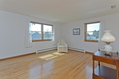 44 Deane St, Chicopee, MA 01020 photo 19