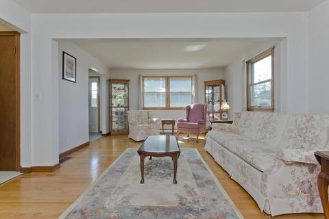 44 Deane St, Chicopee, MA 01020 photo 10