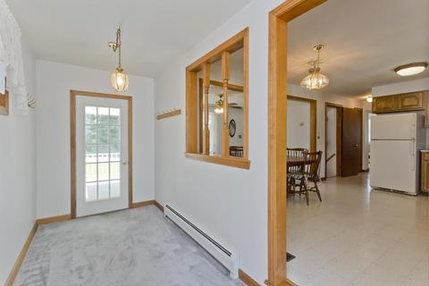 44 Deane St, Chicopee, MA 01020 photo 21