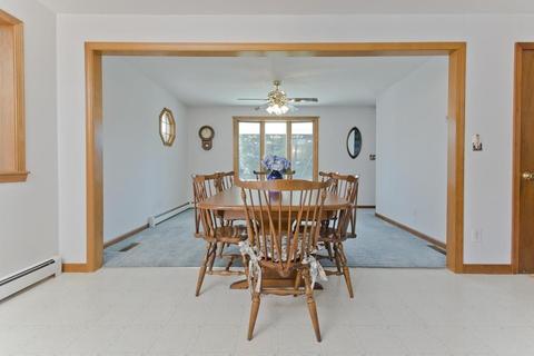 44 Deane St, Chicopee, MA 01020 photo 5