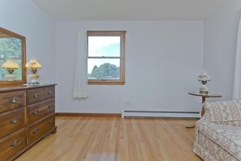 44 Deane St, Chicopee, MA 01020 photo 17