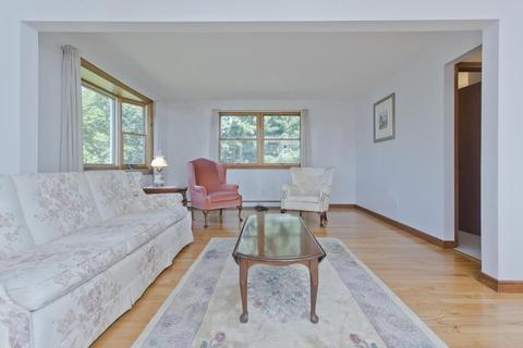 44 Deane St, Chicopee, MA 01020 photo 8