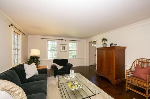 17 Charles St, Hingham, MA 02043 photo 7