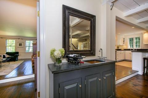 17 Charles St, Hingham, MA 02043 photo 9