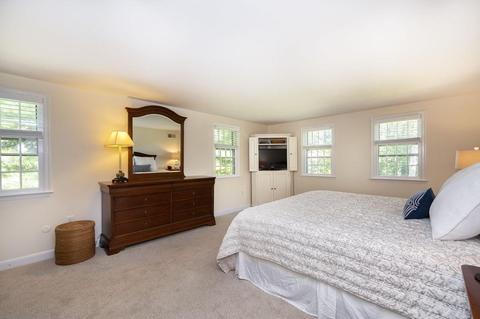 17 Charles St, Hingham, MA 02043 photo 19