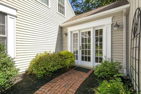 17 Charles St, Hingham, MA 02043 photo 28