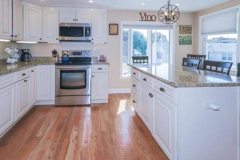 1 Glendale Dr, Danvers, MA 01923 photo 3