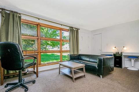 1093 Parker St, Springfield, MA 01129 photo 7