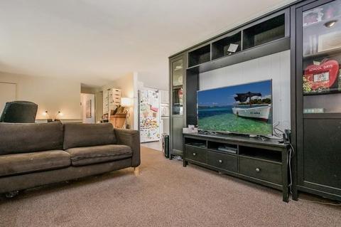 1093 Parker St, Springfield, MA 01129 photo 5