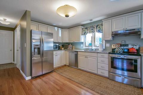 143 Sesame Dr, Chicopee, MA 01020 photo 6