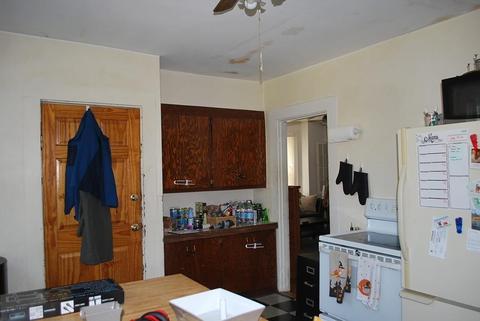 373 Eastern Ave, Lynn, MA 01902 photo 3