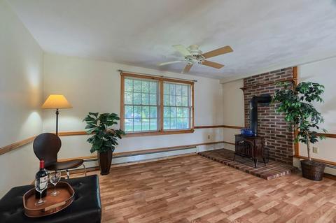 6 Field St, Maynard, MA 01754 photo 8