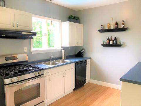 1105 Bay St, Fall River, MA 02724 photo 5