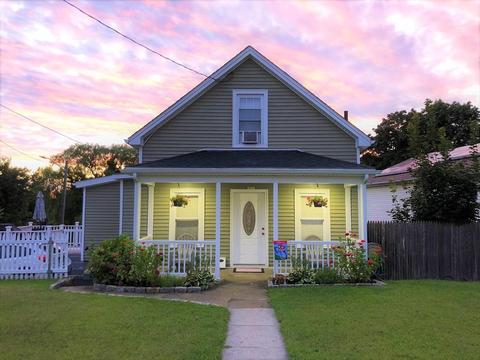 1105 Bay St, Fall River, MA 02724 photo 2