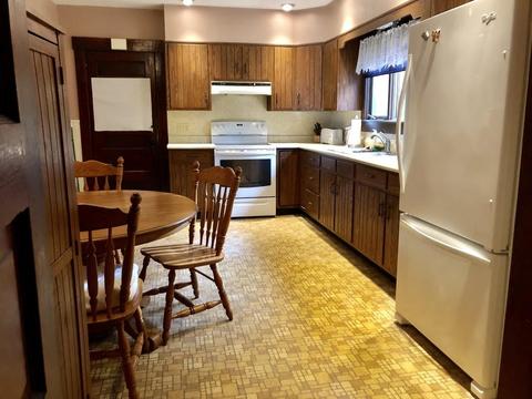 9 Lyons, Dudley, MA 01571 photo 2