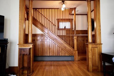 9 Lyons, Dudley, MA 01571 photo 4