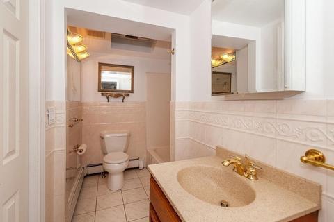28 Constitution, Lexington, MA 02421 photo 14