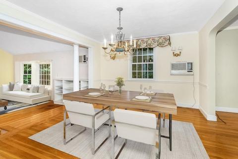 28 Constitution, Lexington, MA 02421 photo 2