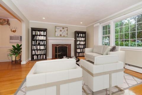 28 Constitution, Lexington, MA 02421 photo 5