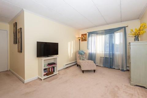 157 Franklin St #E6, Stoneham, MA 02180 photo 14