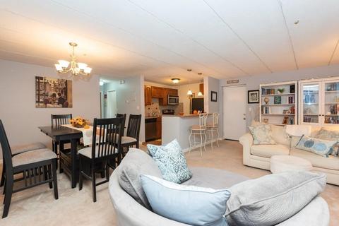 157 Franklin St #E6, Stoneham, MA 02180 photo 8