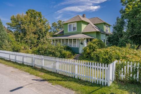 11 Riverdale, Chicopee, MA 01013 photo 1