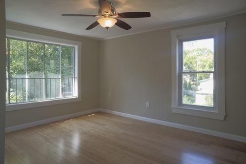 14 Elm St, Derry, NH 03038 photo 22