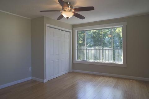 14 Elm St, Derry, NH 03038 photo 21