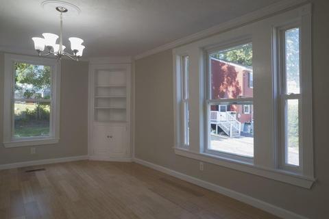 14 Elm St, Derry, NH 03038 photo 15