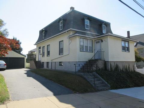 313 Middle St, Fall River, MA 02724 photo 1