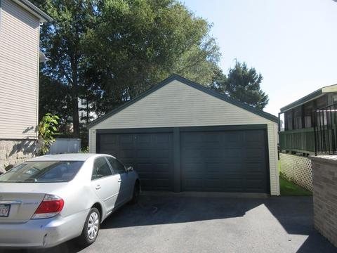 313 Middle St, Fall River, MA 02724 photo 2
