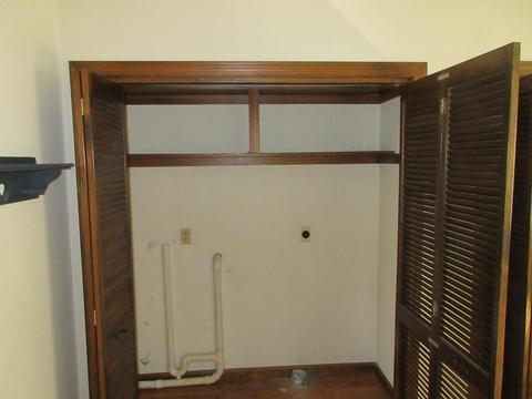 313 Middle St, Fall River, MA 02724 photo 8