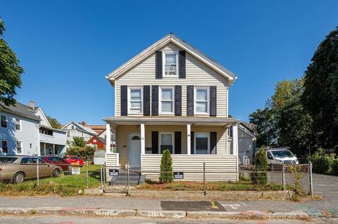 12 Lodi St, Worcester, MA 01608 photo 1
