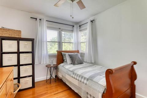 159 East St, Springfield, MA 01104 photo 15