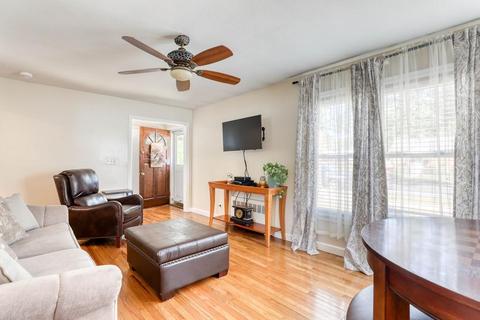 159 East St, Springfield, MA 01104 photo 13
