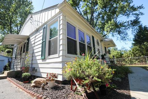 159 East St, Springfield, MA 01104 photo 6