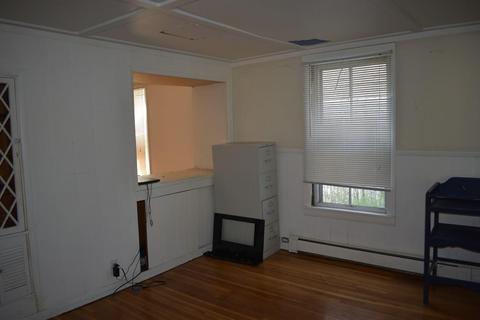 18 Spring St, Gloucester, MA 01930 photo 4