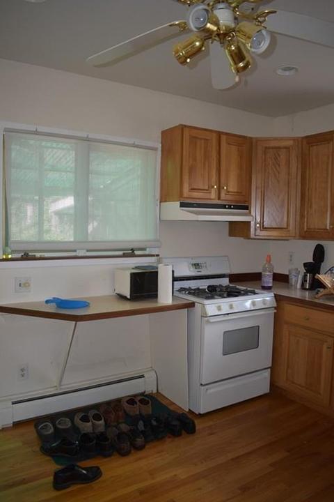 18 Spring St, Gloucester, MA 01930 photo 10