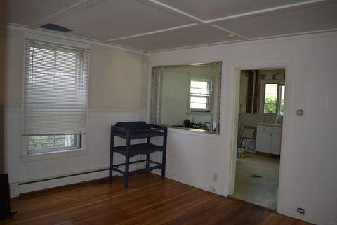 18 Spring St, Gloucester, MA 01930 photo 6